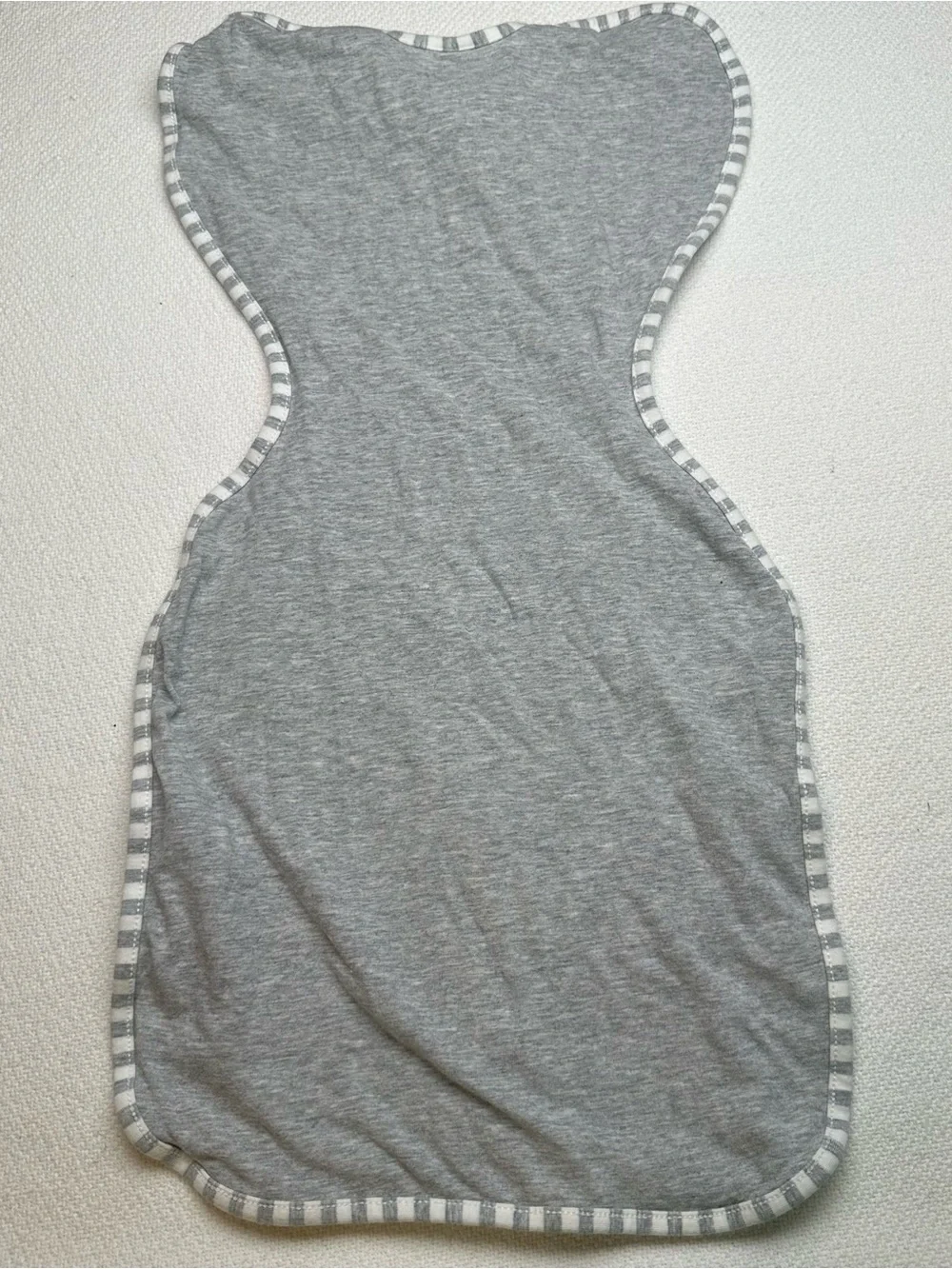 Love to dream Grey Swaddle 8-13 lbs